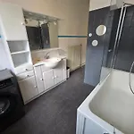 Spacieux En Plein Coeur De Apartman Breszt