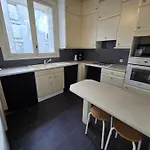 Apartman Spacieux En Plein Coeur De Breszt